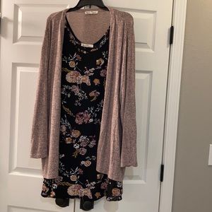 Sleeveless dress with cardigan